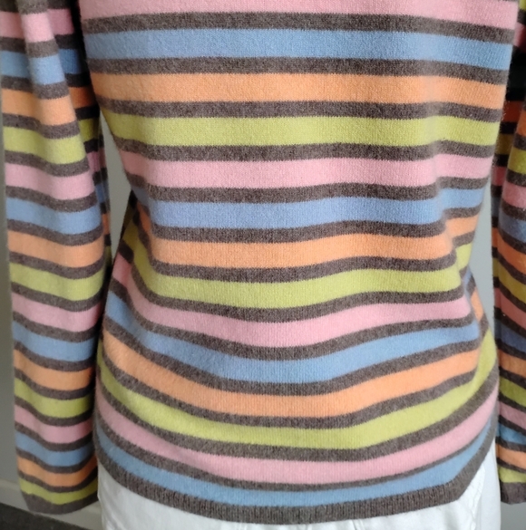 Talbots Vintage Cashmere V-Neck Sweater Candy Colorful Stripe Classic Size. Med - Picture 10 of 13
